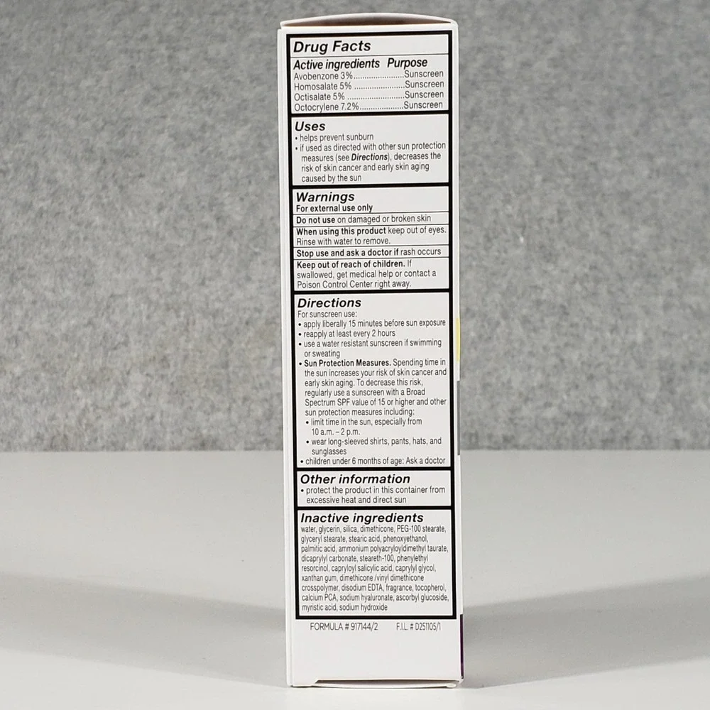 L'Oreal Paris Wrinkle Expert 55+ SPF 30 Calcium Clean Girl Glow NIB‎ 1.7oz